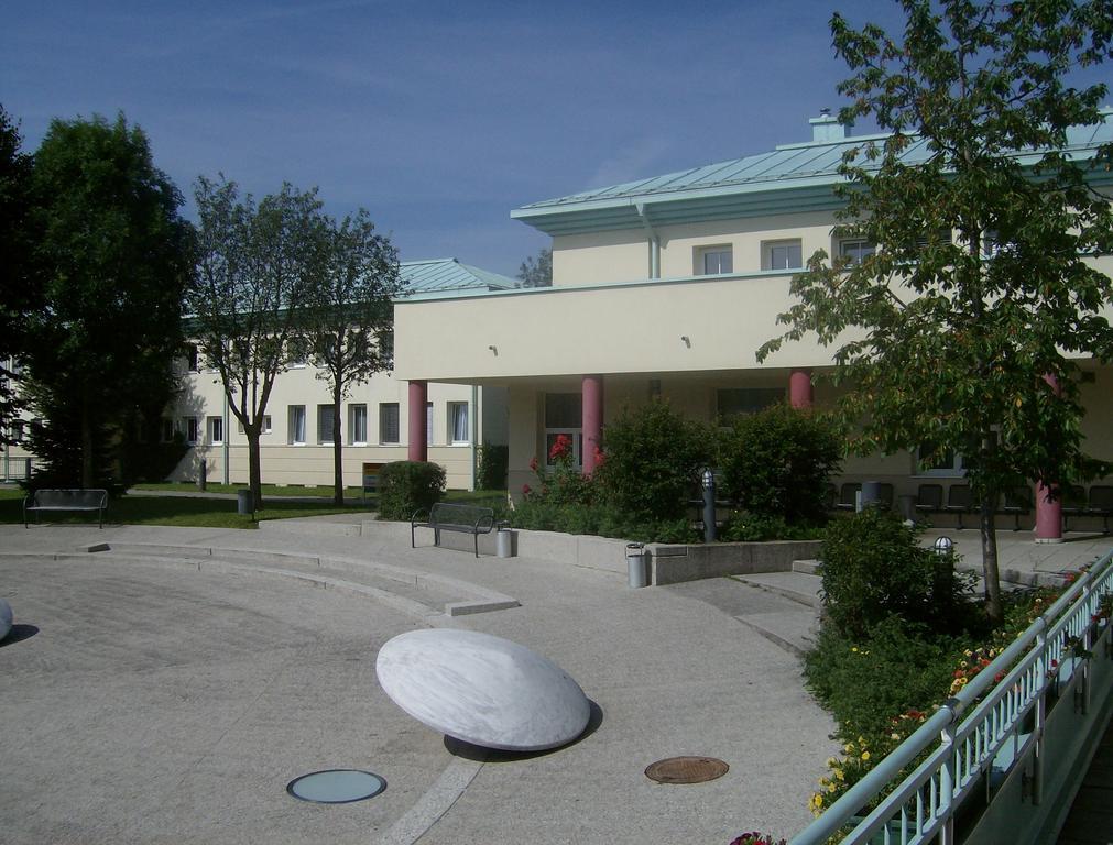 Hostel Obertrum Exterior photo
