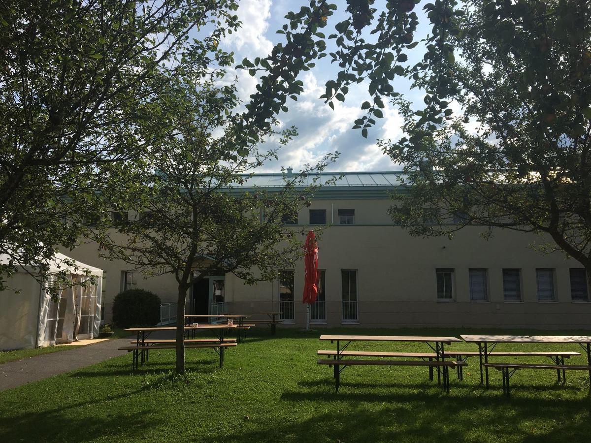 Hostel Obertrum Exterior photo