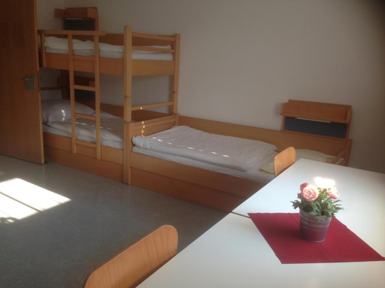 Hostel Obertrum Exterior photo